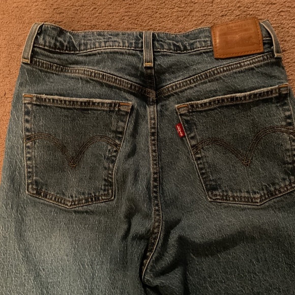 Levi’s Ribcage straight ankle jeans - Picture 12 of 12